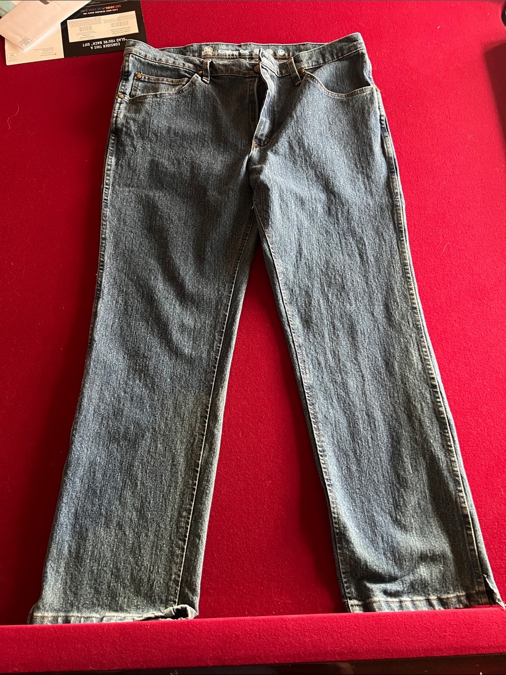 Wrangler Straight-Leg Jeans in Medium Blue Wash